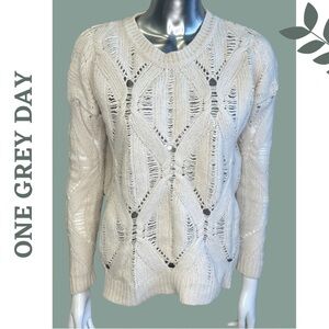 One Grey Day 100%Wool Open Knit Sweatet Cream Pullovet Size Medium